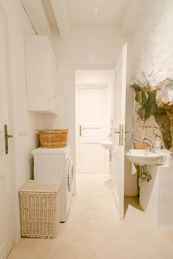Romantic Stone House Double Room Корнич Экстерьер фото