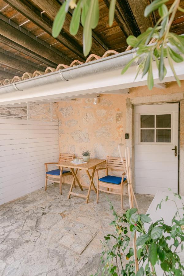 Romantic Stone House Double Room Корнич Экстерьер фото
