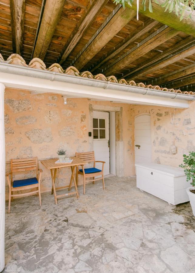 Romantic Stone House Double Room Корнич Экстерьер фото